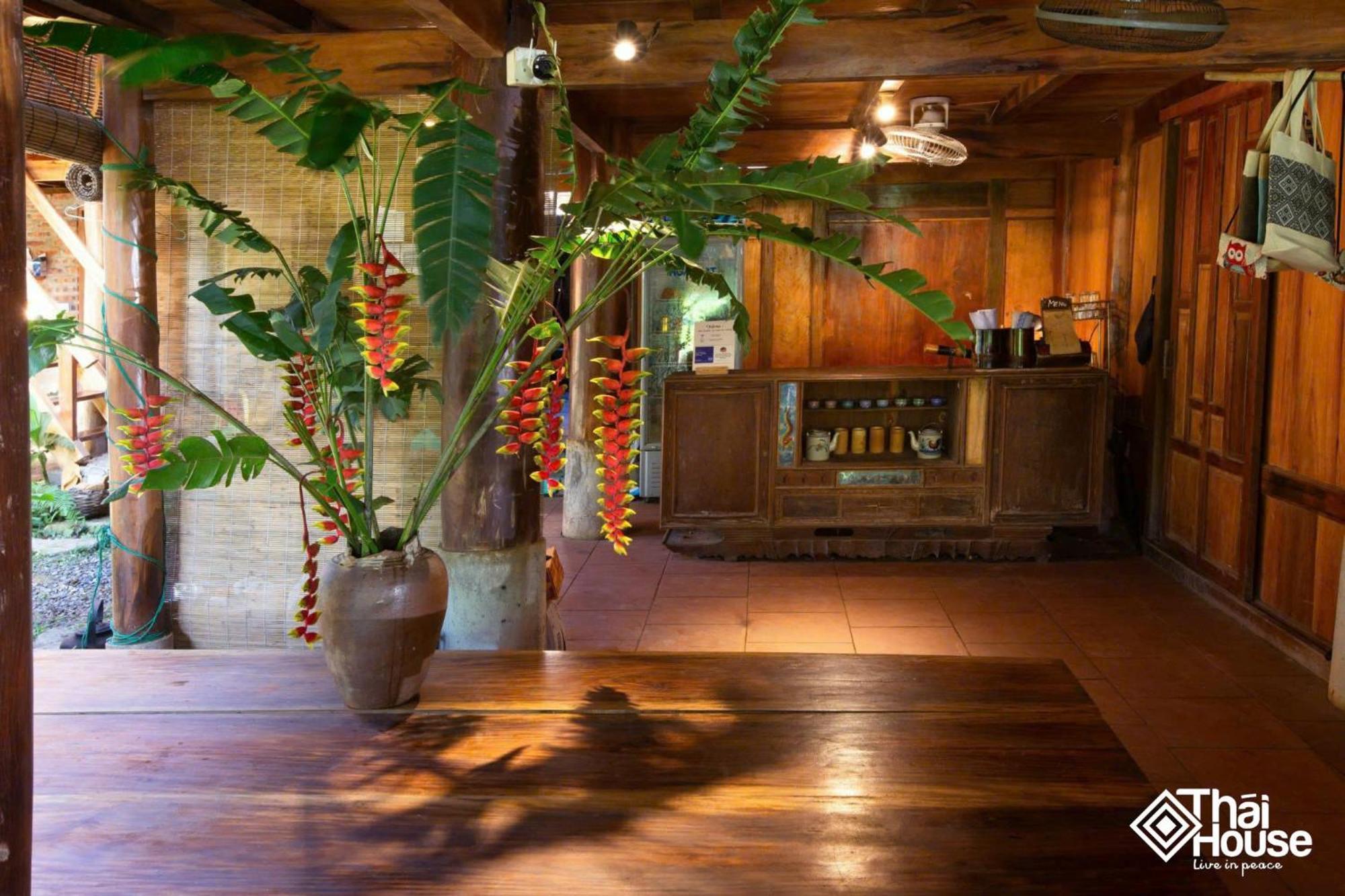 Huong Ba Thuoc Thai House Pu Luong - Century Old Stilt House With Terrace Views מראה חיצוני תמונה