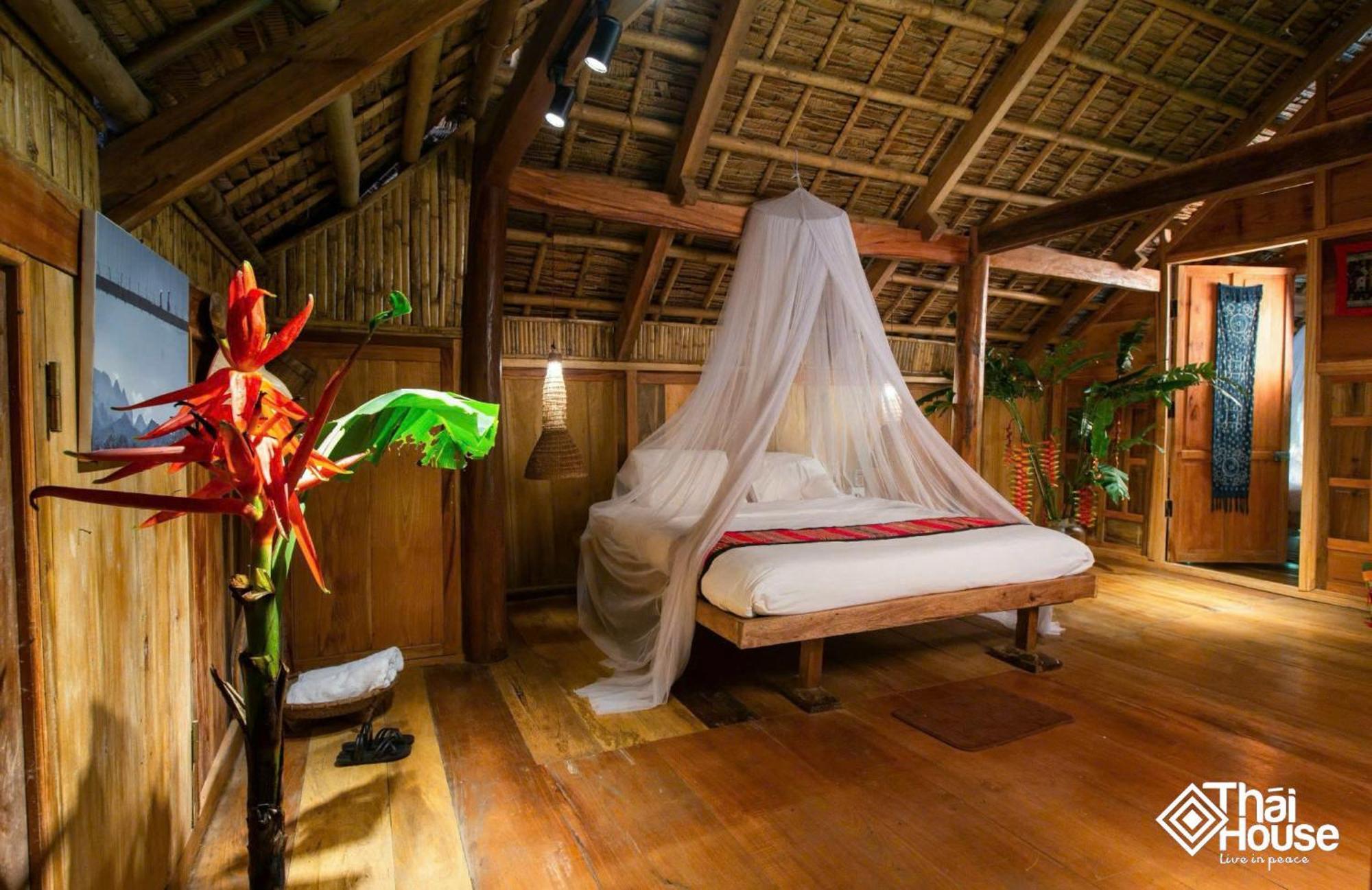 Huong Ba Thuoc Thai House Pu Luong - Century Old Stilt House With Terrace Views מראה חיצוני תמונה