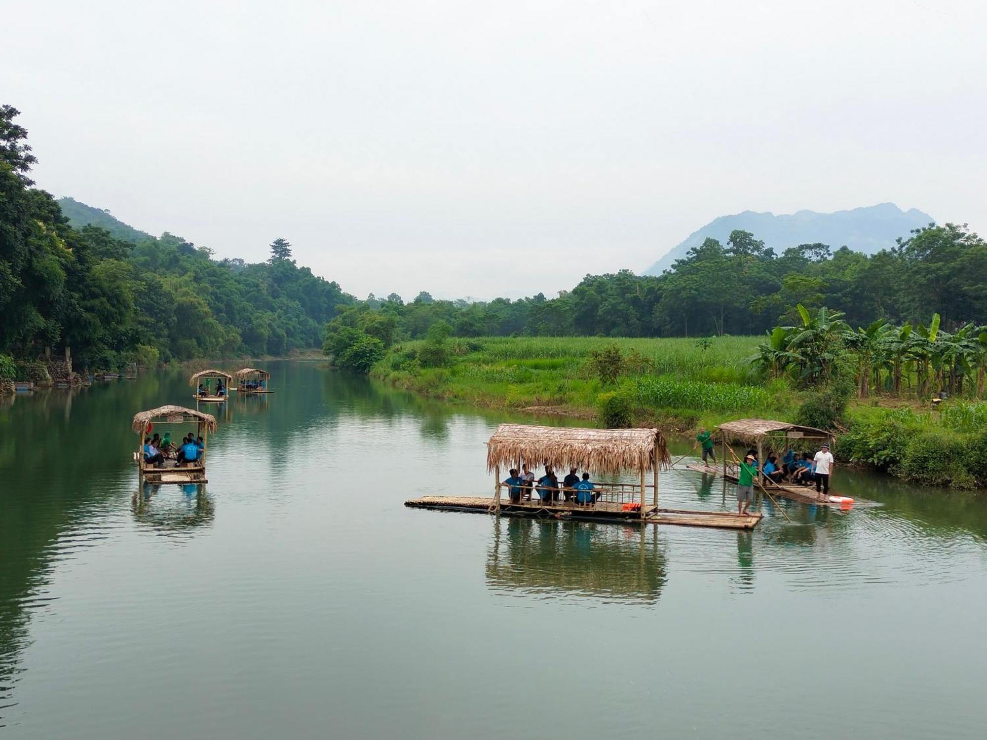 Huong Ba Thuoc Thai House Pu Luong - Century Old Stilt House With Terrace Views מראה חיצוני תמונה